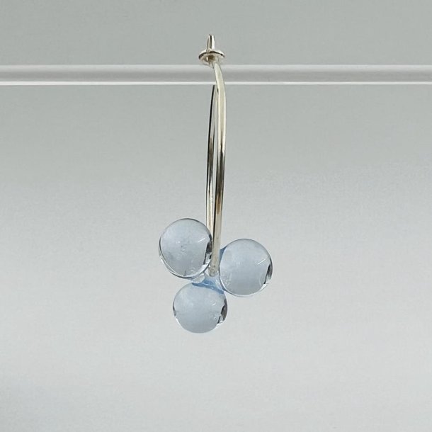 Clover Hoop - Almost Not Blue