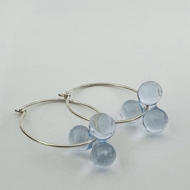 Clover Hoop - Almost Not Blue