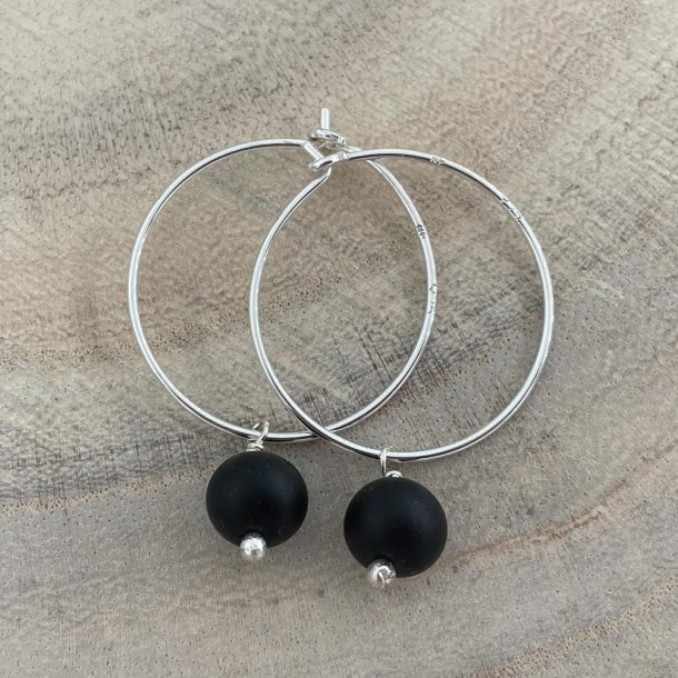 Globe Hoop - Raven